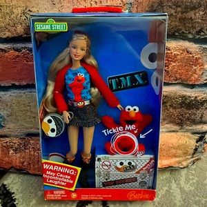 Sesame Street Tickle Me Elmo Barbie 2006
